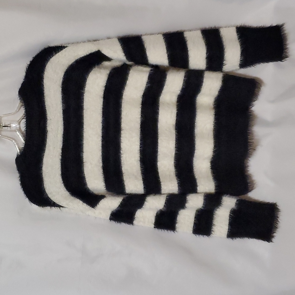 A new day Women's Long Sleeve Striped Crewneck Pullover Sweater - Picture 11 of 13